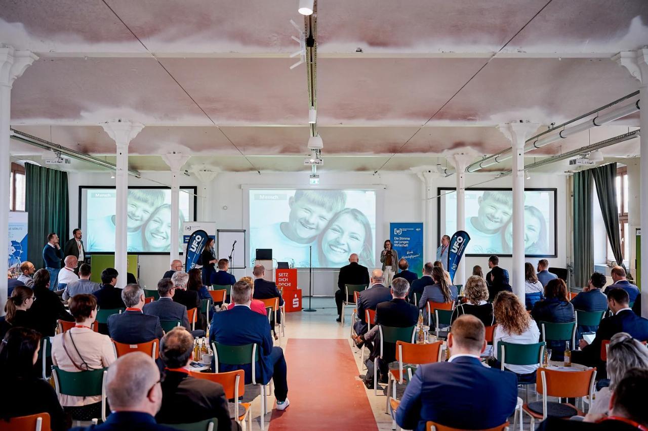 Kulturfabrik Schoenbach Schonbach  Kültér fotó